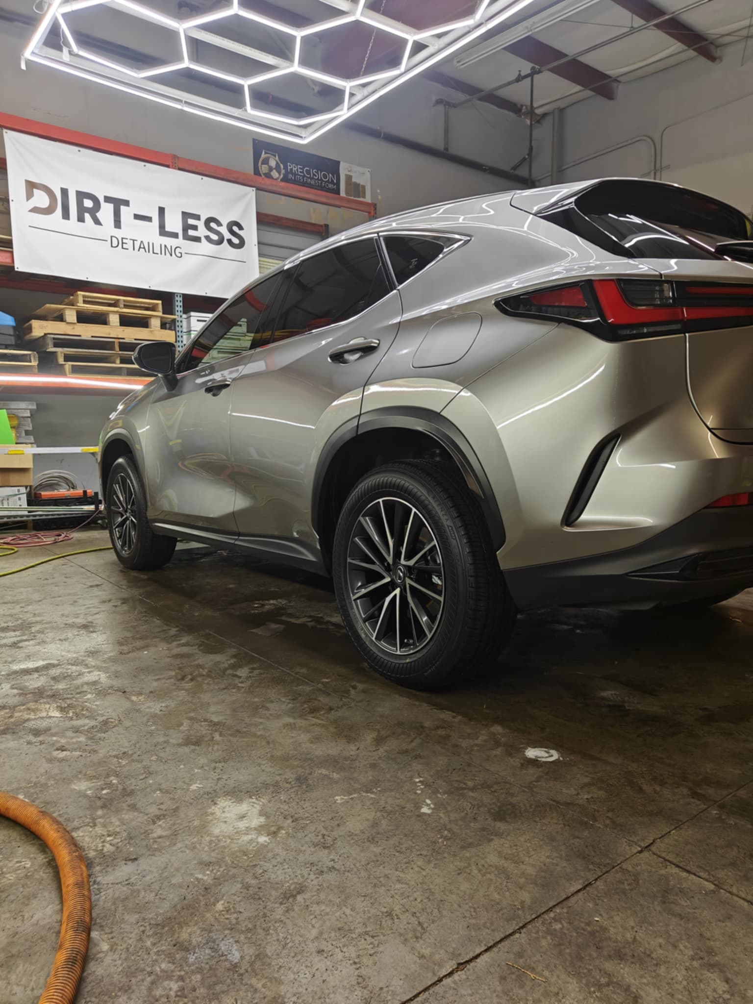 Dirt-Less Detailing